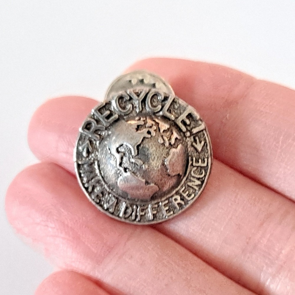 Recycle Make a Difference  Lapel Pin Earth Globe Silver Tone Domed Environmental